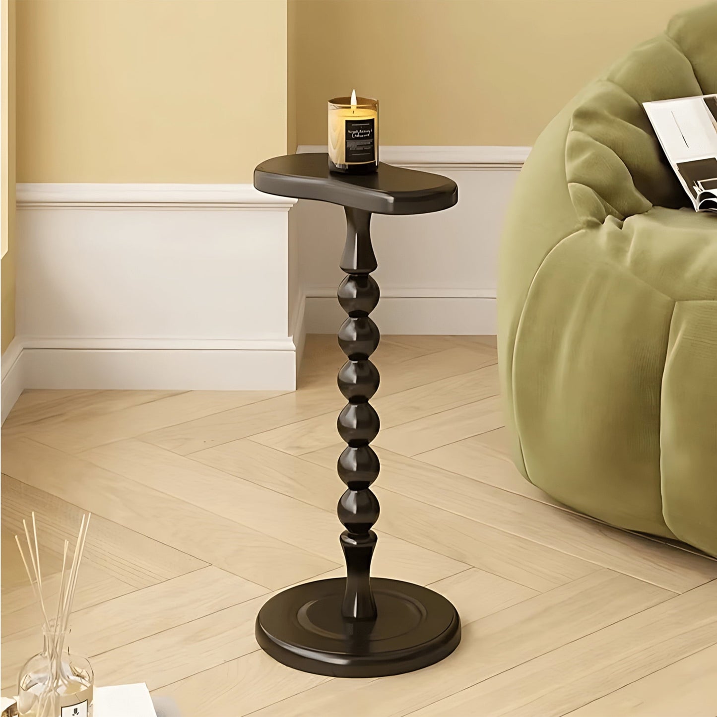 Modern Minimalist Solid Wood Side Table – Unique Shape, Ideal for Sofa or Bedside Use – Movable, Cozy Coffee Corner Table, Perfect for Home Decor and Daily Use.