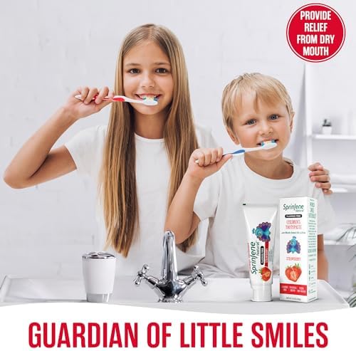 SprinJene Natural Kids Toothpaste, Strawberry | Natural Children’s Toothpaste | Fluoride Free Toothpaste for Toddlers | 2 Pack
