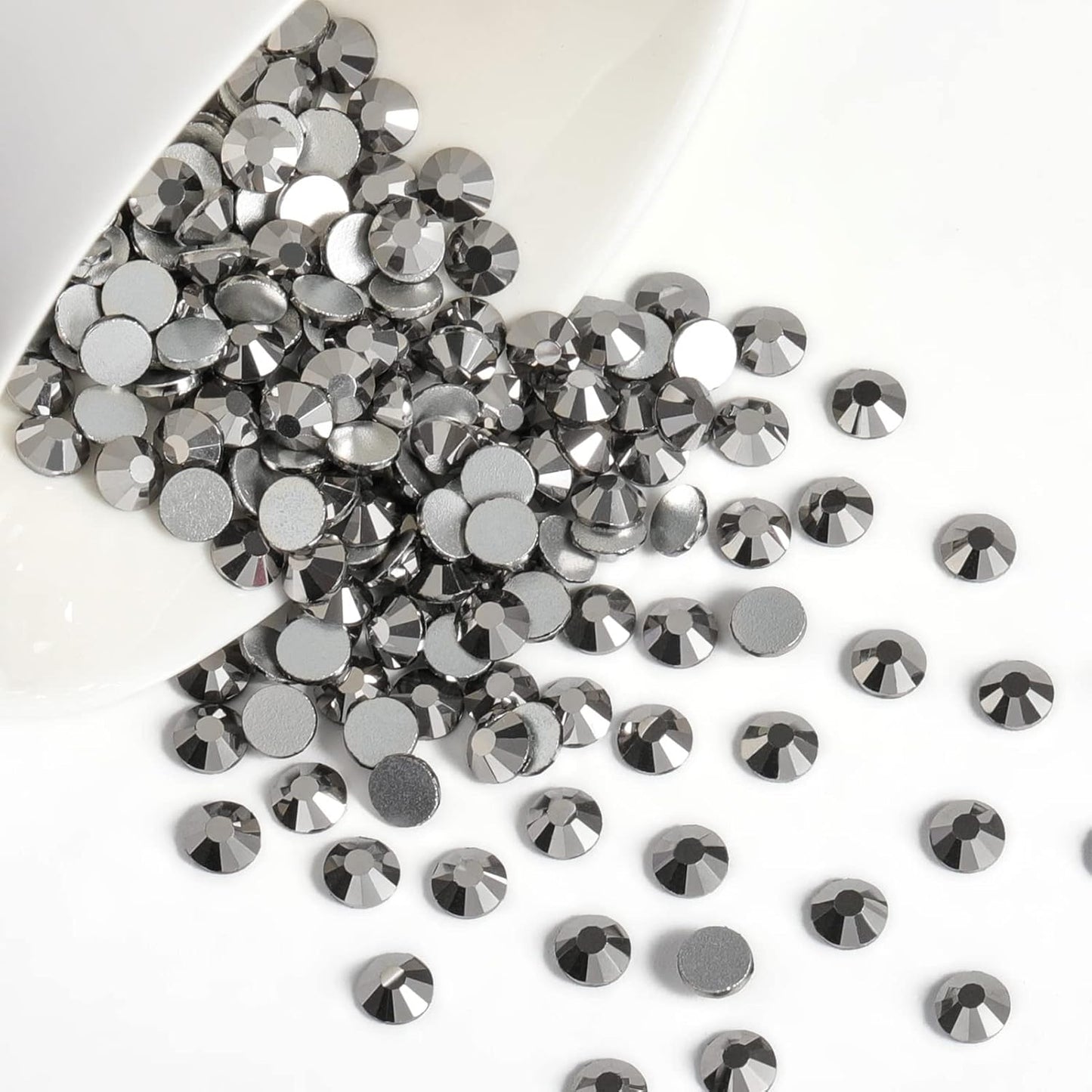 Beadsland 1440 Pieces Flat Back Crystal Rhinestones Round Gems,Hematite,SS10,2.7-2.9mm
