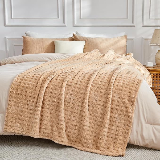NEWCOSPLAY Super Soft Throw Blanket Brown Premium Silky Flannel Fleece 3D Waffle Checkered Lightweight Bed Blanket All Season Use (Brown, Throw(50"x70"))