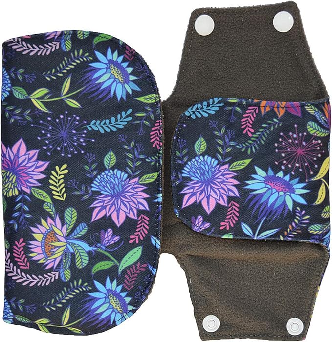 Washable Cloth Menstrual Pads/Mama Cloth/Reusable Sanitary Pads (Blue Whale, 16 inch/Overnight)