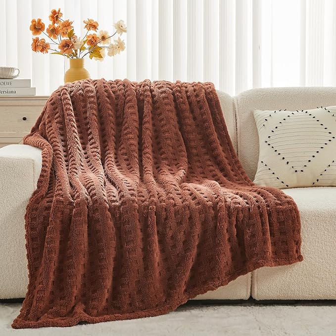 NEWCOSPLAY Super Soft Twin Blanket Coffee Premium Silky Flannel Fleece 3D Waffle Checkered Lightweight Bed Blanket All Season Use (Coffee, Twin(60"x80"))
