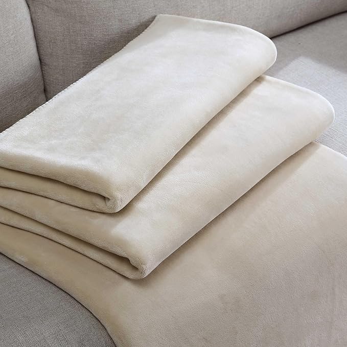 Calvin Klein - Twin Blanket, Super Soft Plush Bedding, Luxury Bed Blanket, Oeko-Tex Certified (Modern Reversible Solid Light Beige, Twin)