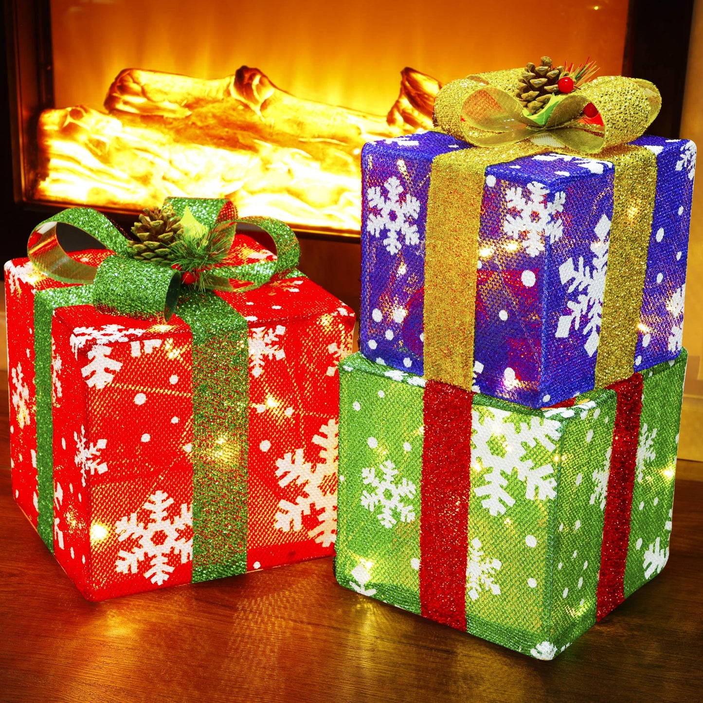 ATDAWN Set of 3 Lighted Gift Boxes Christmas Decorations, Snowflake Present Boxes, Christmas Home Gift Box Decorations