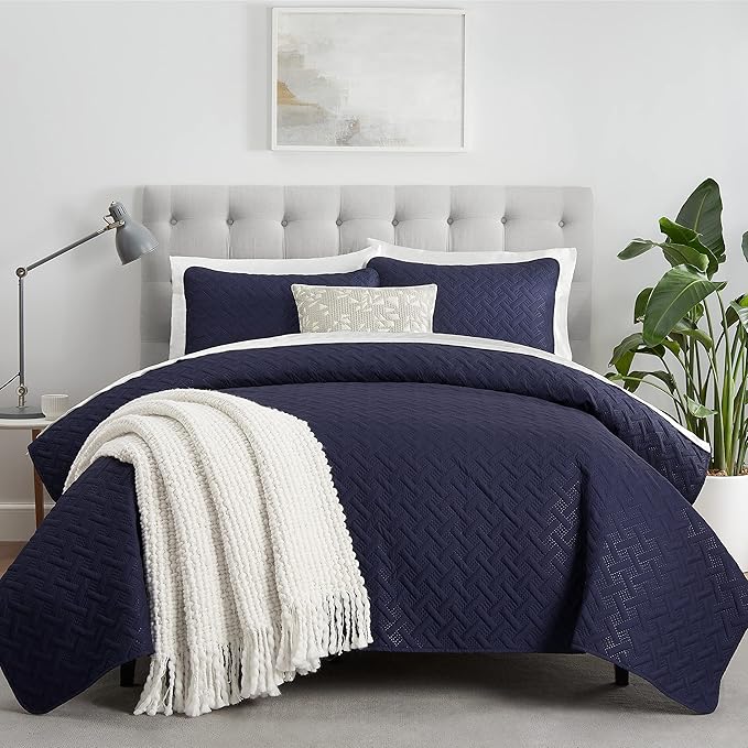 Serta ComfortSure Soft 2-Piece Twin Quilt Bedding Set, Includes Bedspread/Coverlet and Pillow Sham, Bedding for All Seasons, Machine Washable, Navy