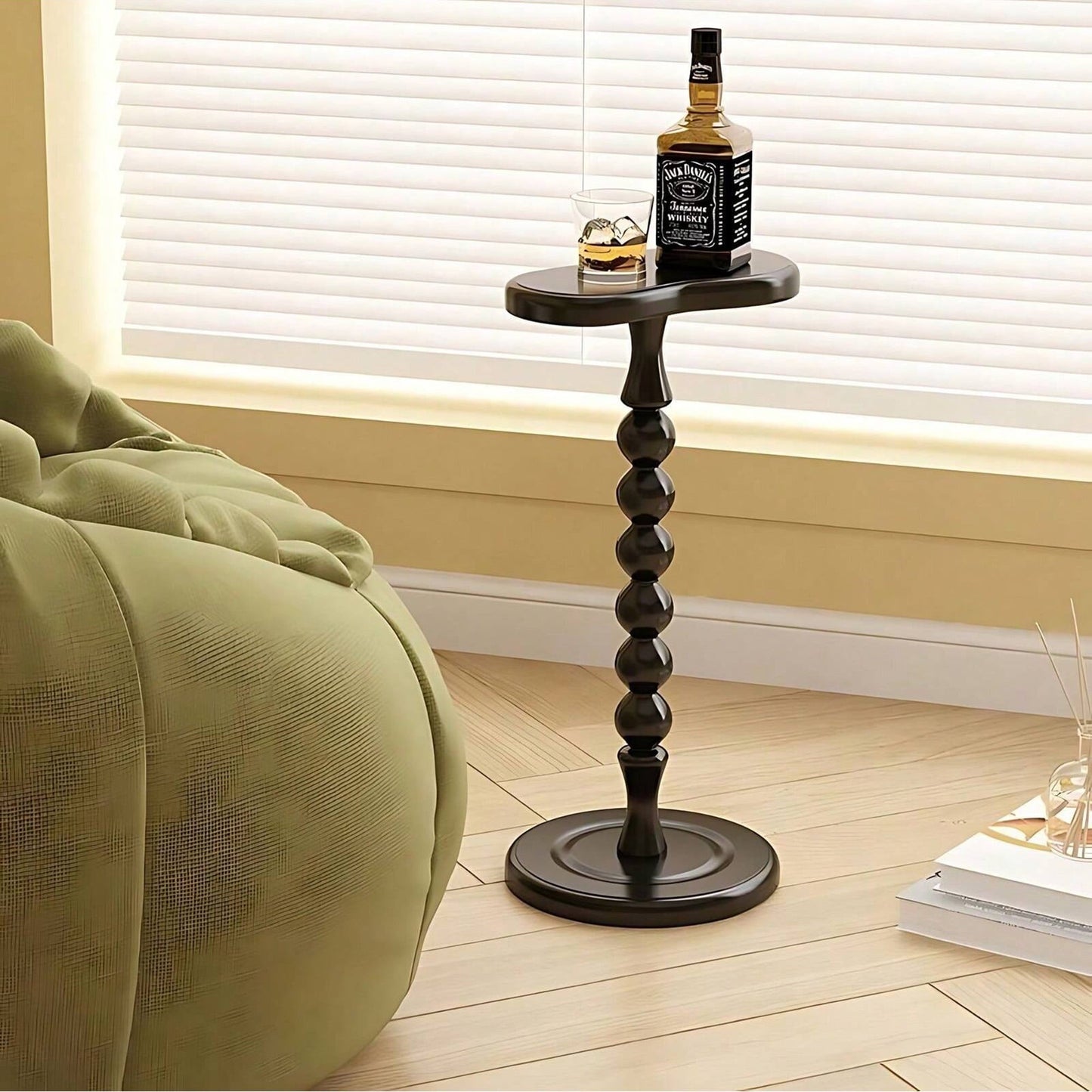 Modern Minimalist Solid Wood Side Table – Unique Shape, Ideal for Sofa or Bedside Use – Movable, Cozy Coffee Corner Table, Perfect for Home Decor and Daily Use.